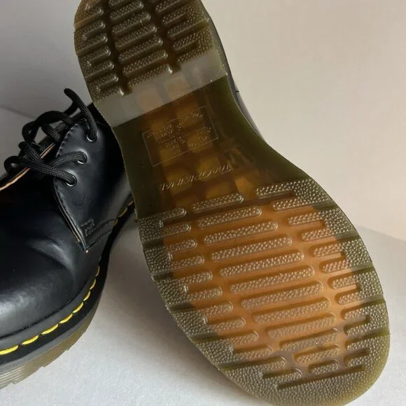 Dr. Martens Docs Womens Sz US 7 Black Smooth Leather Oxfords Shoes - Picture 16 of 16